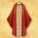Embroidered chasuble "Figurato"