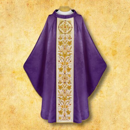 Embroidered chasuble "Figurato"