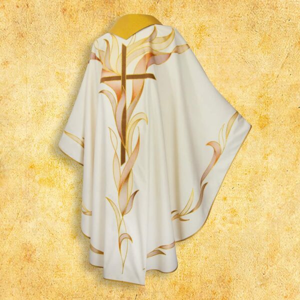 Embroidered chasuble "Mistico"