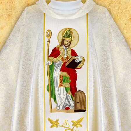 Chasuble with embroidered image "St. Padre Pio"