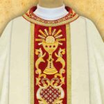 Embroidered chasuble "Comunione"