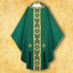 Embroidered chasuble "Moderno Carisma"