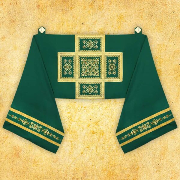 Embroidered chasuble "Brillante-Verde"