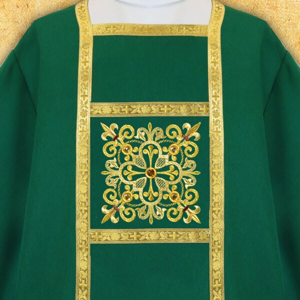 Embroidered chasuble "Brillante-Verde"
