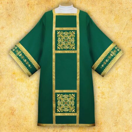 Embroidered chasuble "Brillante-Verde"