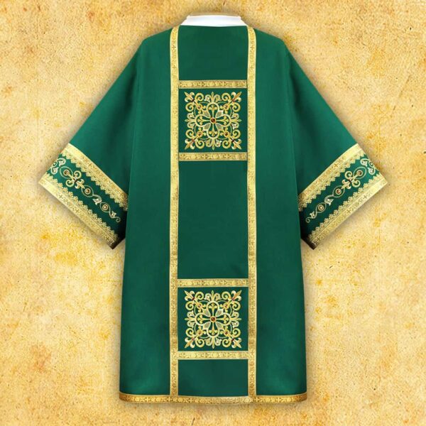 Embroidered chasuble "Brillante-Verde"