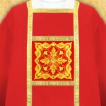 Embroidered dalmatic "Brillante-Rosso"