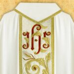 Embroidered chasuble "Tradizionale"