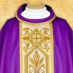 Embroidered chasuble "Ricamo Oro"
