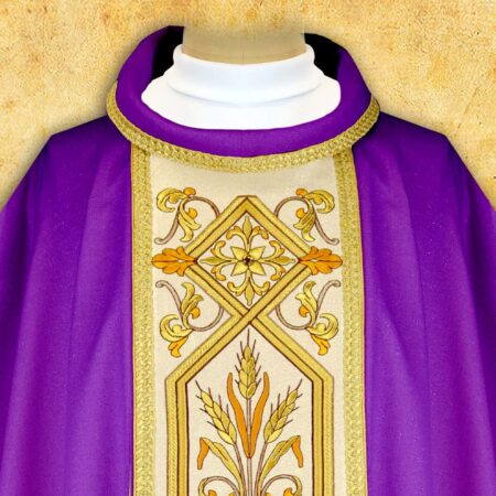 Embroidered chasuble "Ricamo Oro"