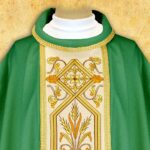 Embroidered chasuble "Ricamo Oro"