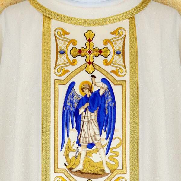 Embroidered chasuble "ArcAngeli"