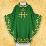 Embroidered chasuble "Sacra Flora" green