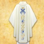 Embroidered chasuble "Maryjny"