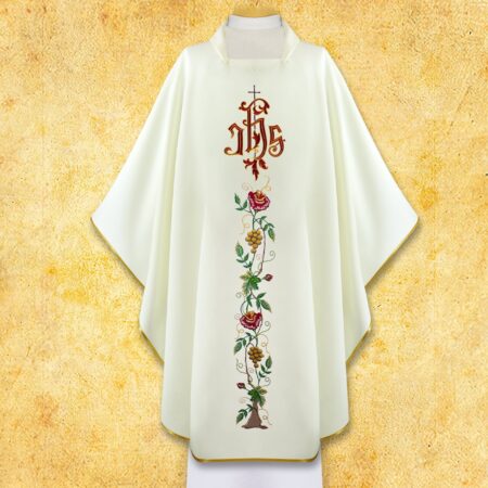 Embroidered chasuble "Maryjny"