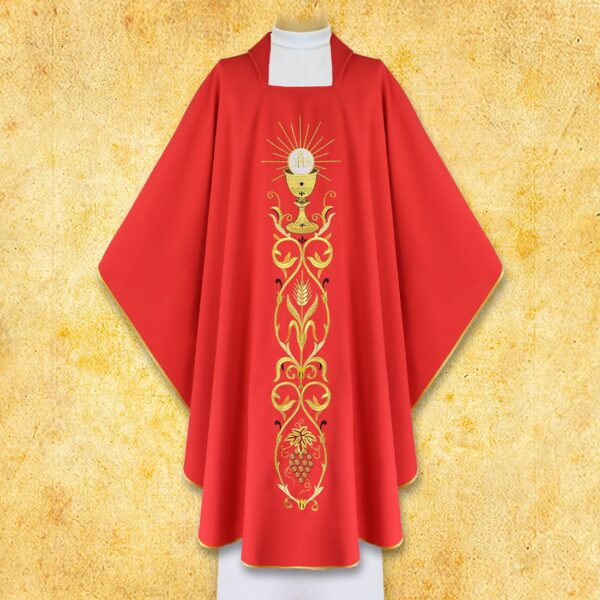 Ornat Haftowany "Maryjny" Embroidered chasuble "Maryjny"