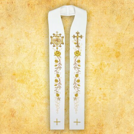 Embroidered chasuble "Maryjny"