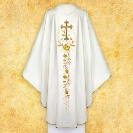 Embroidered chasuble "Maryjny"