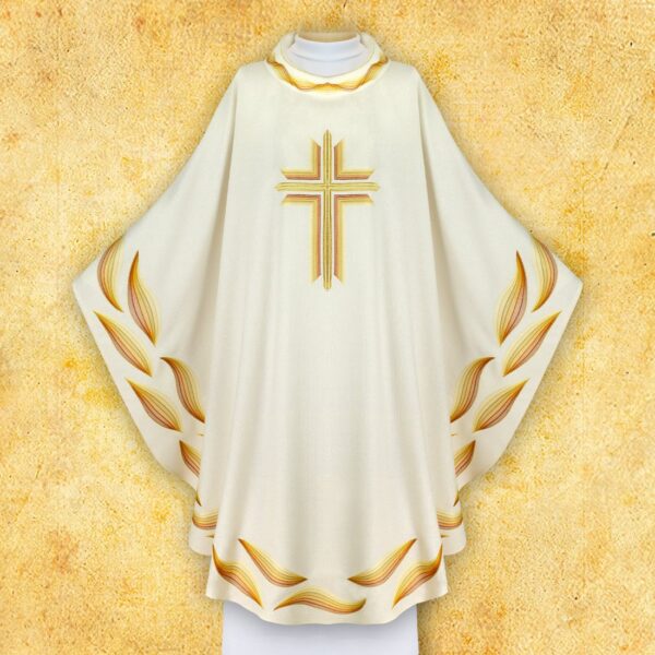 Embroidered chasuble "Maryjny"