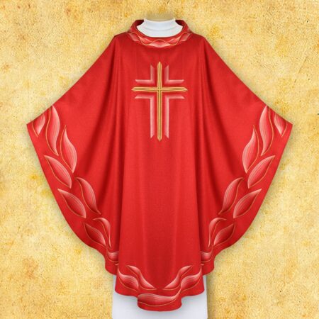 Embroidered chasuble "Maryjny"