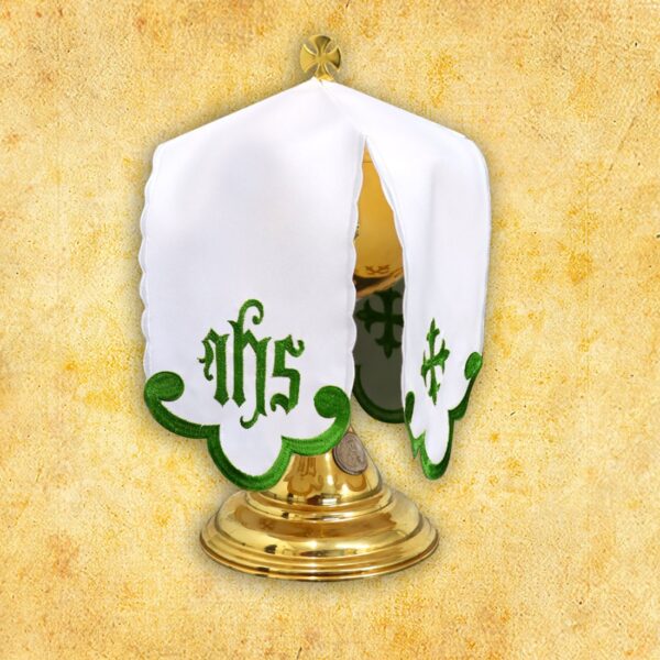 Embroidered "Cathedral" Red Napkin 110X110