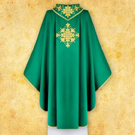 Embroidered chasuble "Presbitero"
