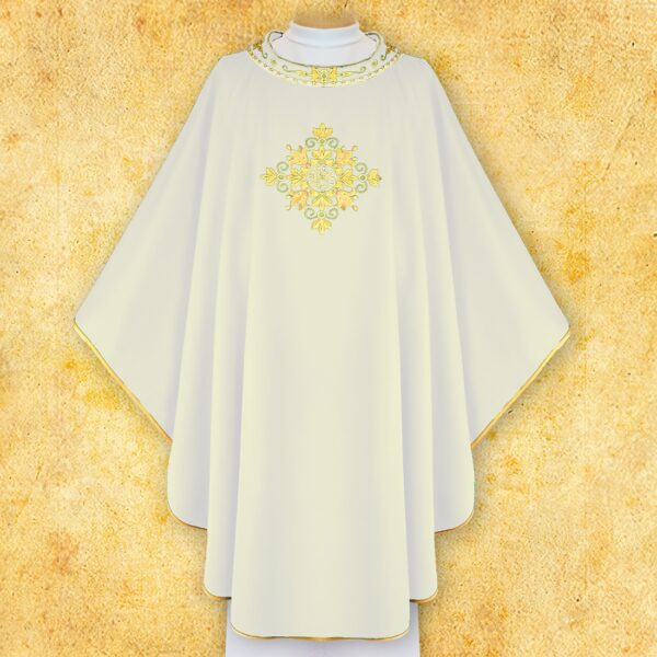 Embroidered chasuble "Presbitero"