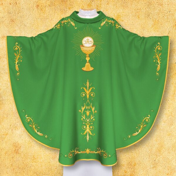 Ecru Embroidered Chasuble