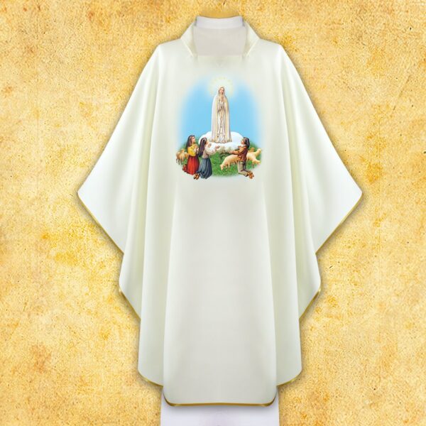 Ornat Z Wizerunkiem Fotograficznym "MB Fatimska" Chasuble with a Photographic Image of "Our Lady of Fatima"
