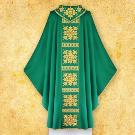 Embroidered chasuble "Presbitero"