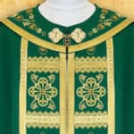 Embroidered cope "Brillante-Verde"