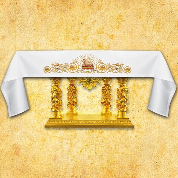 Tablecloth with front embroidery