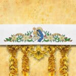 Tablecloth with embroidery on the front