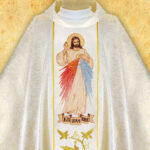Chasuble with embroidered image "Jesus, I trust in You"