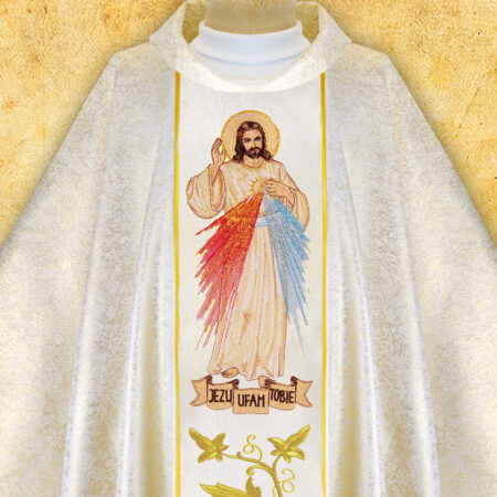 Chasuble with embroidered image "Jesus, I trust in You"