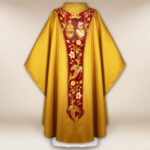 Ornat haftowany "Serce Jezusa i Maryi"