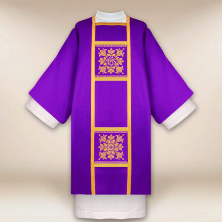 Purple dalmatic embroidered with "Presbitero"