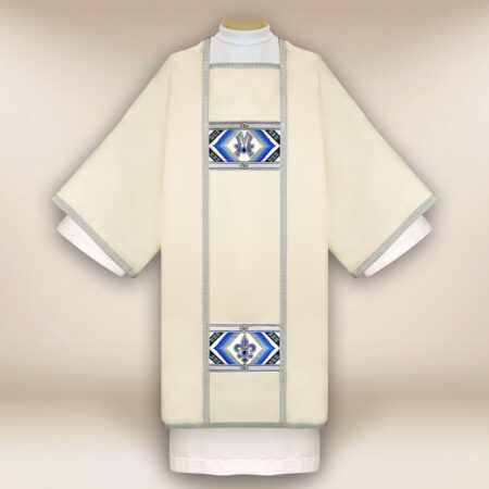 Embroidered dalmatic "Moderno Mariano"
