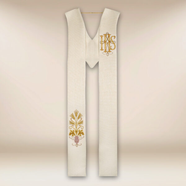 Ecru embroidered stole
