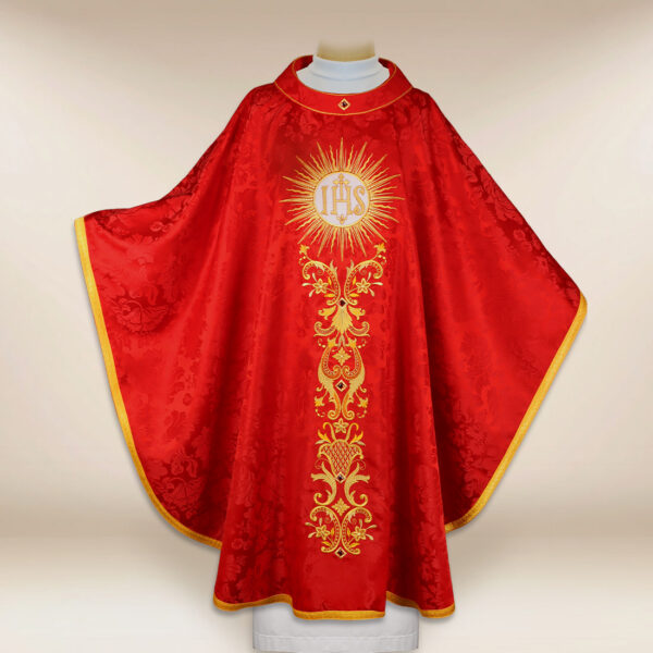 Embroidered chasuble "Ignis Sanctus Ihs"