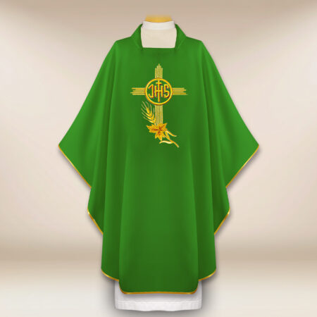 Embroidered chasuble "IHS"