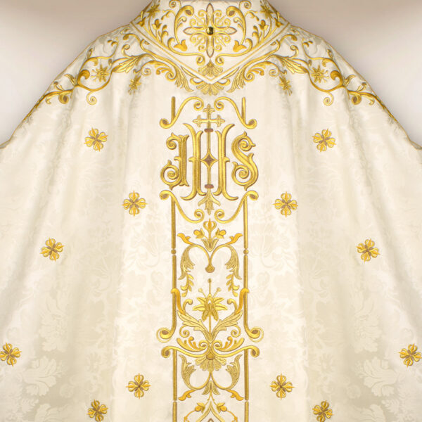 Embroidered chasuble "Merciful Jesus" - Image 4