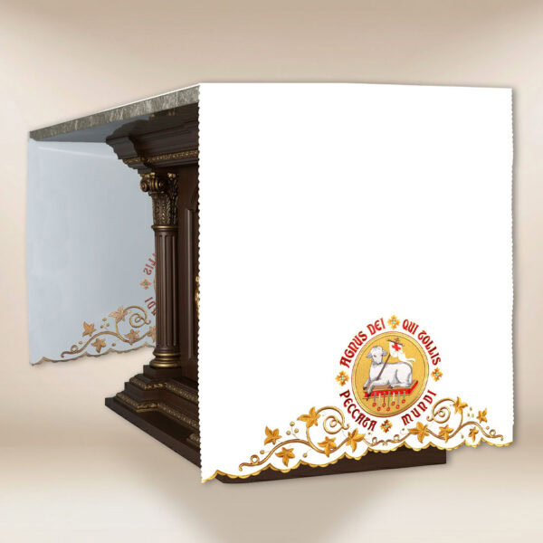 Tablecloth embroidered on the sides "Lamb of God"