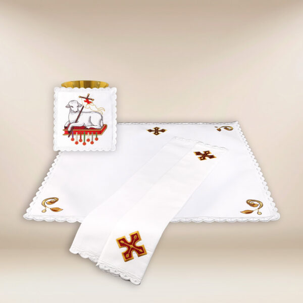 "Lamb of God" Chalice Linen