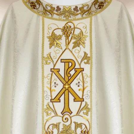 Embroidered chasuble "Sacramento"