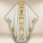 Embroidered chasuble "Sacramento"