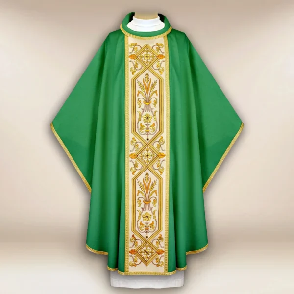 Embroidered chasuble "Ricamo Oro"