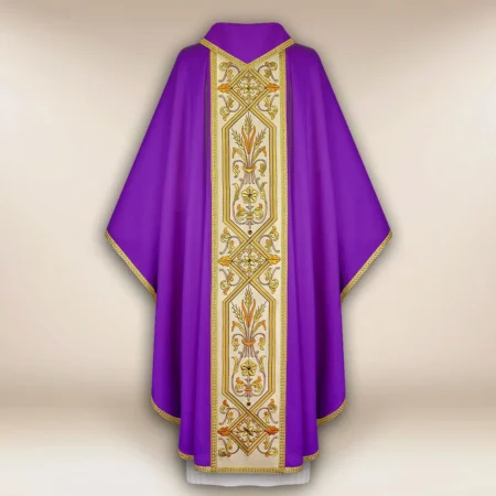 Embroidered chasuble “Ricamo Oro”