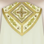 Embroidered cope "Brillante-Bianco"