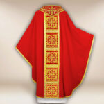 Embroidered chasuble "Brillante-Rosso"